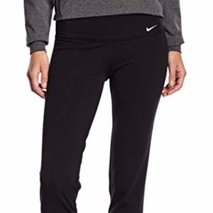 NIKE DRYFIT CROP PANT